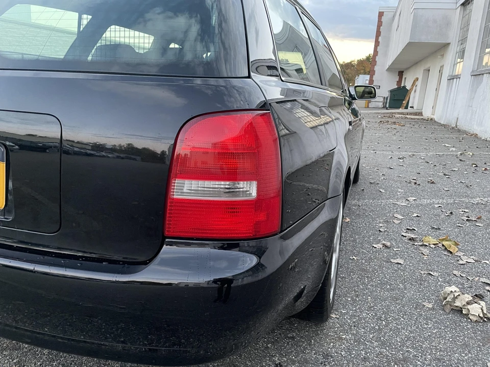 2001 Audi B5 S4 - Image 16 of 31