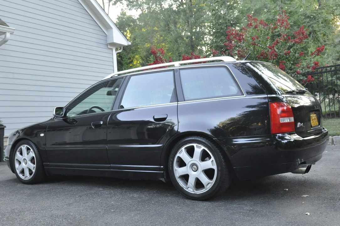 2001 Audi B5 S4 - Image 3 of 31