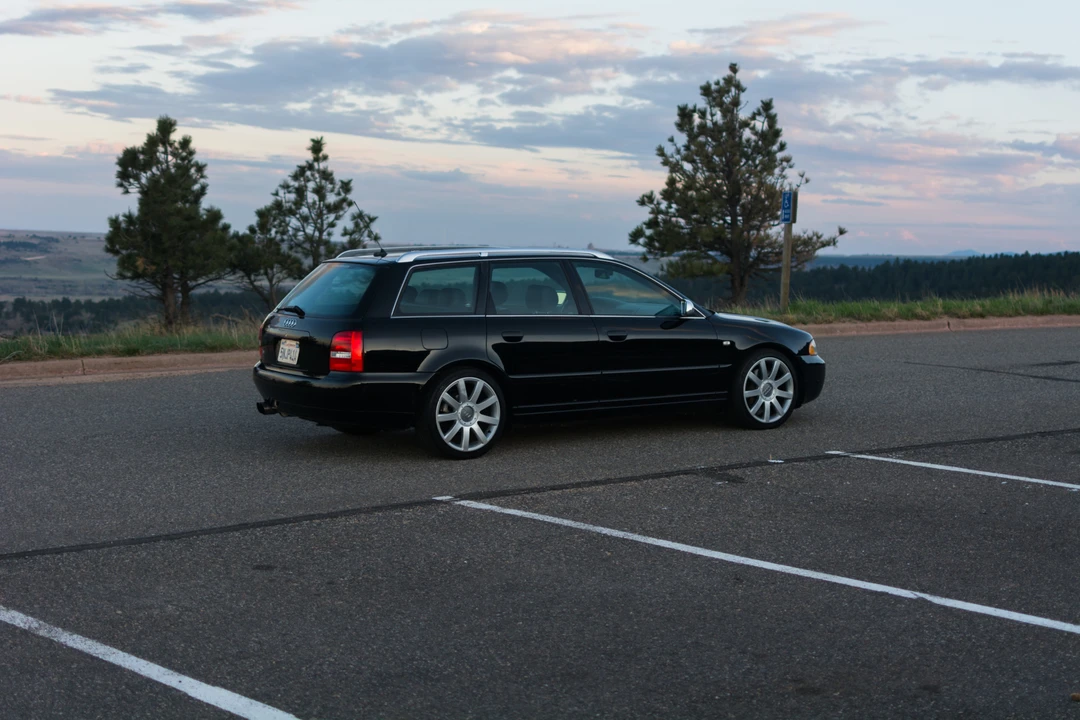 2001 Audi B5 S4 - Image 8 of 31