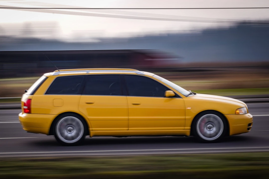 2001 Audi B5 S4 - Image 3 of 31