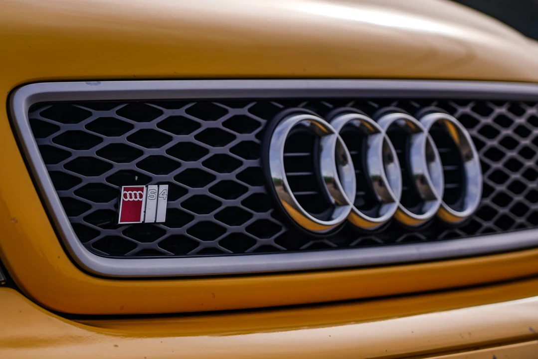 2001 Audi B5 S4 - Image 20 of 31