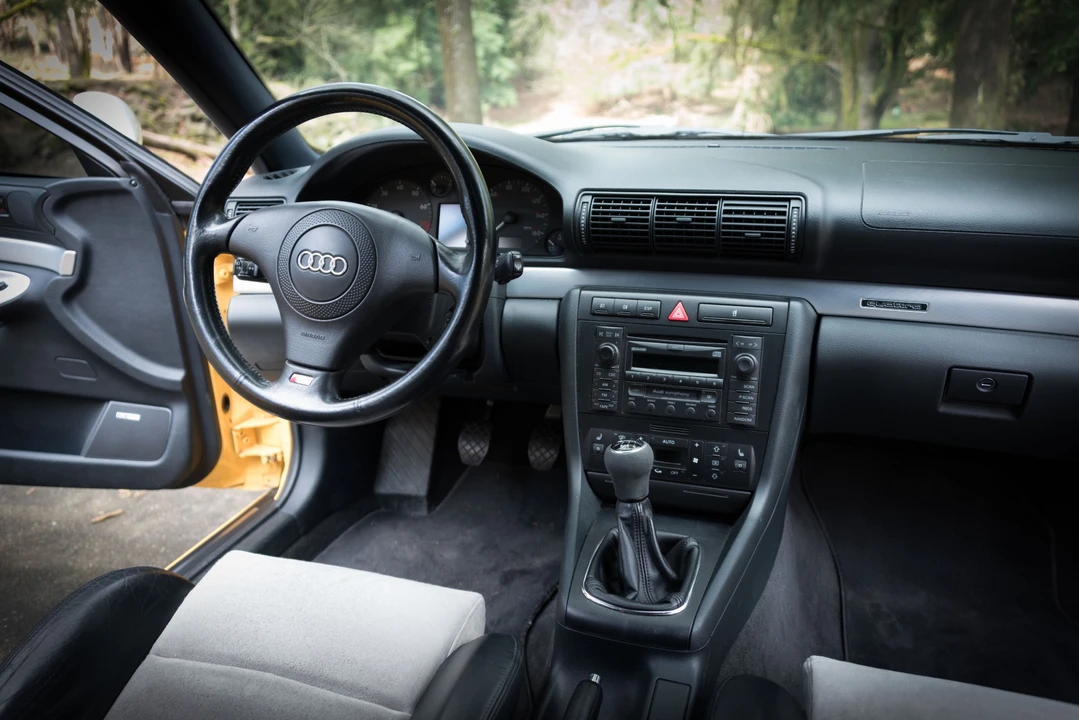 2001 Audi B5 S4 - Image 31 of 31
