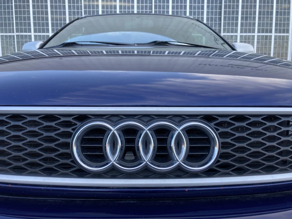 2001 Audi B5 S4 - Image 10 of 31