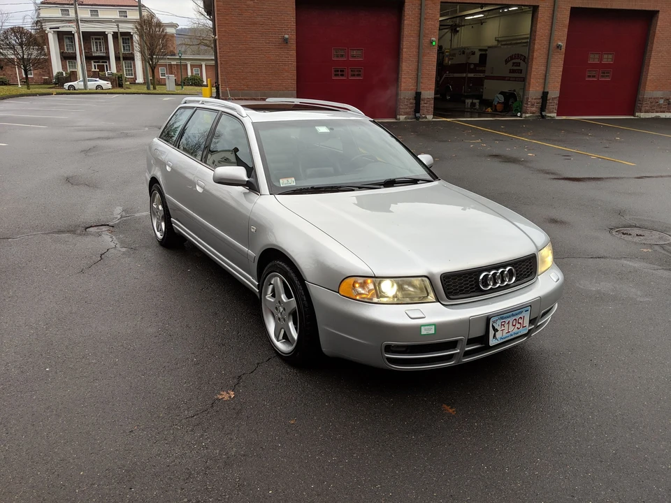 2001 Audi B5 S4 - Image 2 of 9