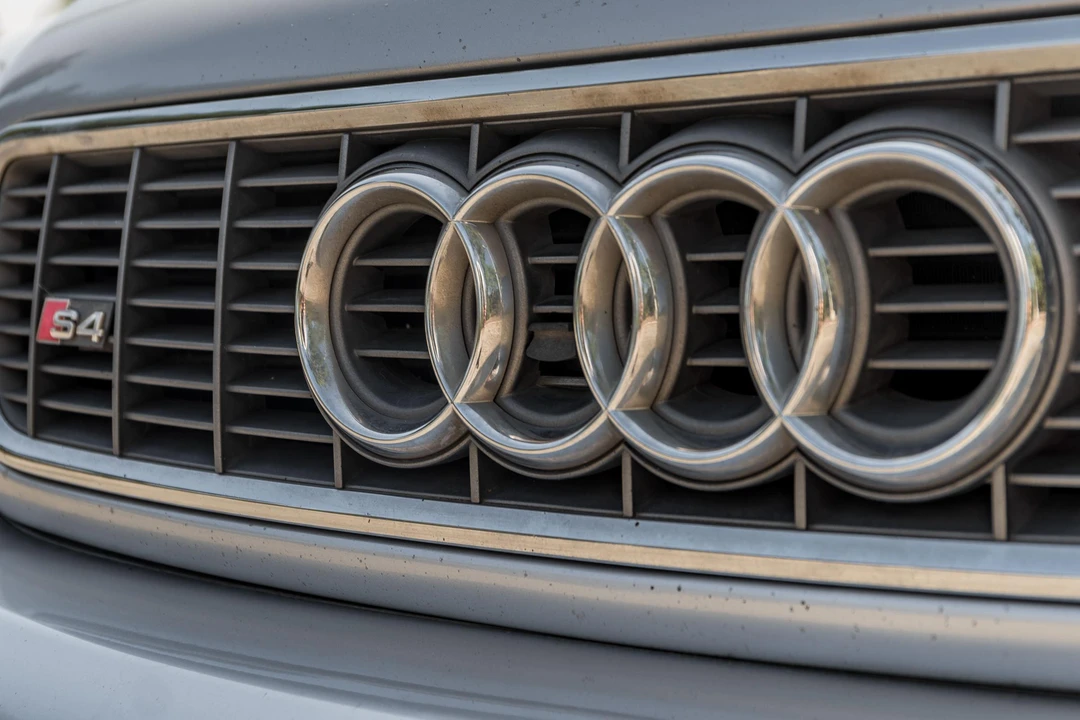 2001 Audi B5 S4 - Image 19 of 31