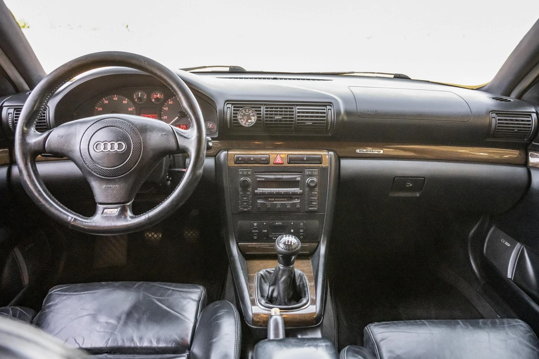 2001 Audi B5 S4 - Image 18 of 31