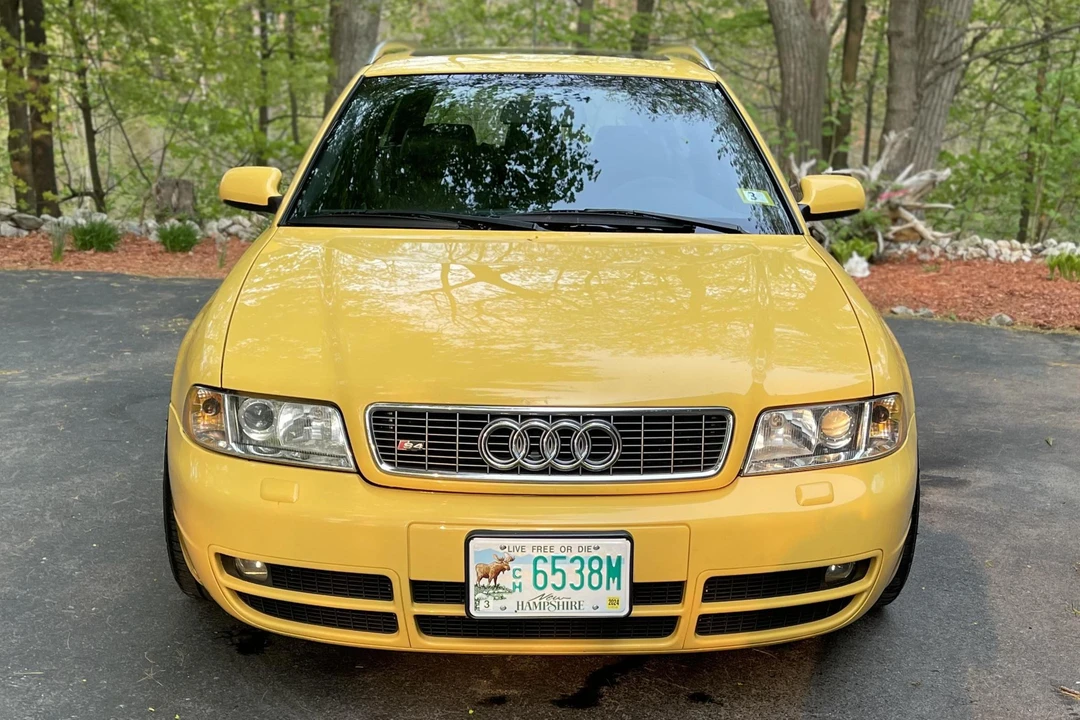 2001 Audi B5 S4 - Image 2 of 31