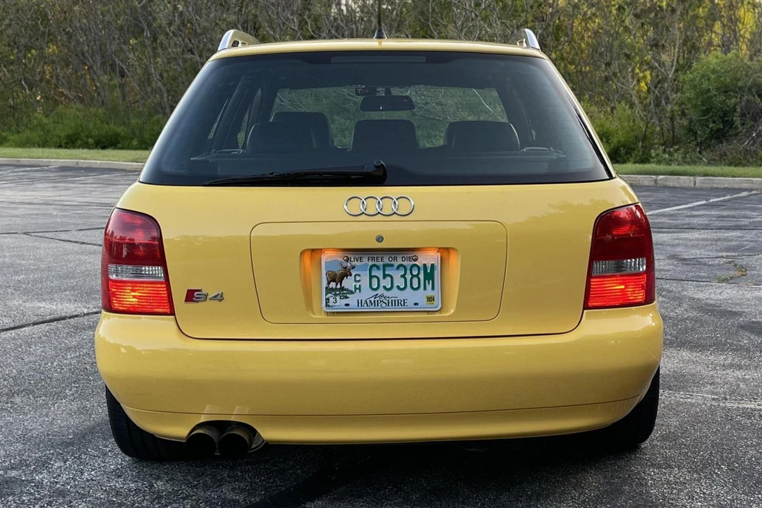 2001 Audi B5 S4 - Image 5 of 31