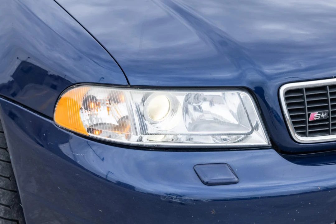 2001 Audi B5 S4 - Image 9 of 31