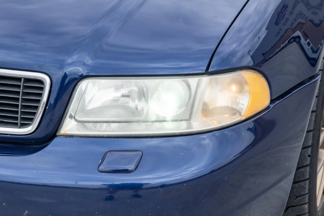 2001 Audi B5 S4 - Image 10 of 31