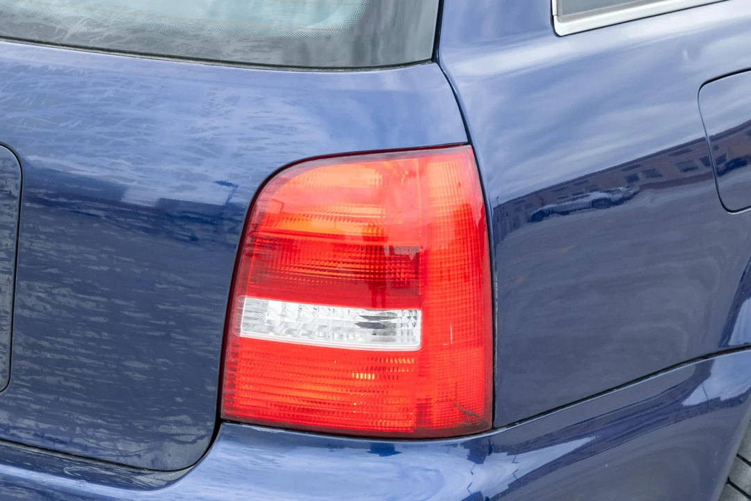 2001 Audi B5 S4 - Image 12 of 31