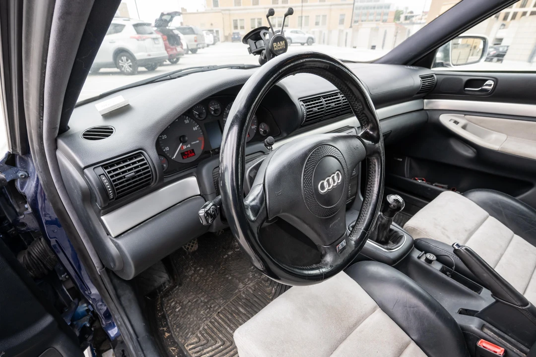 2001 Audi B5 S4 - Image 21 of 31