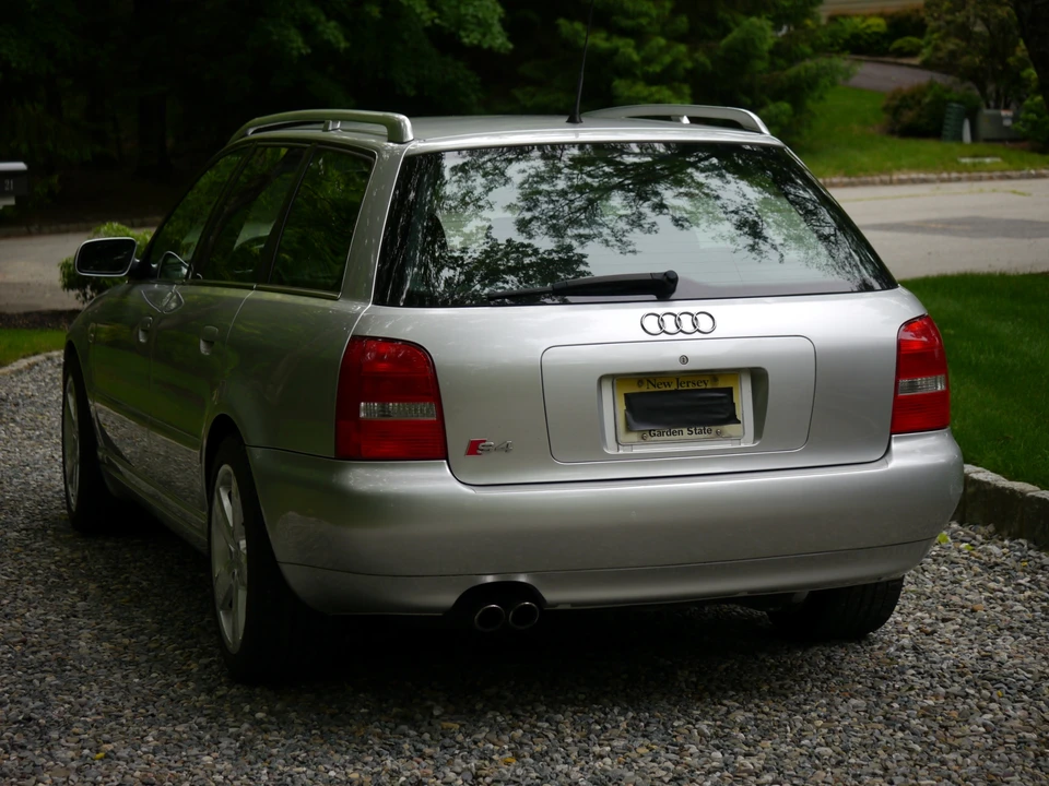 2001 Audi B5 S4 - Image 11 of 31