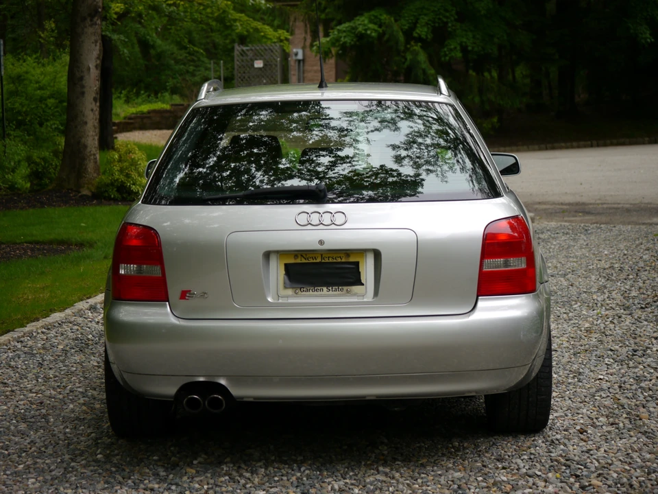 2001 Audi B5 S4 - Image 10 of 31