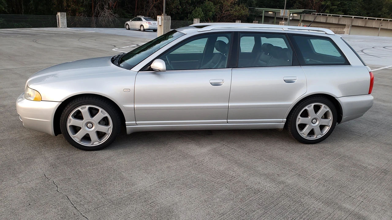 2001 Audi B5 S4 - Image 10 of 24