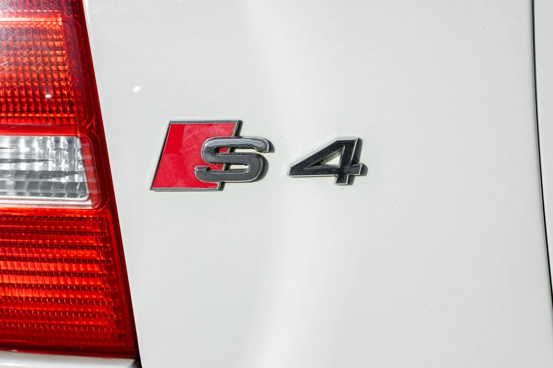 2001 Audi B5 S4 - Image 20 of 31