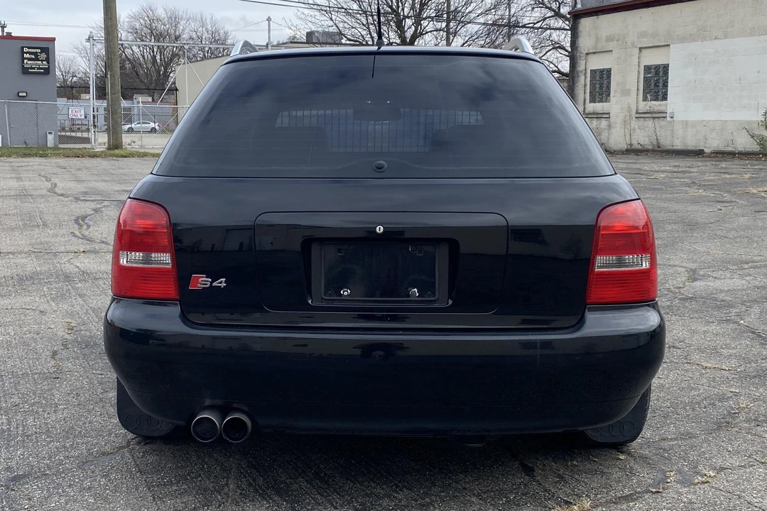 2001 Audi B5 S4 - Image 5 of 31
