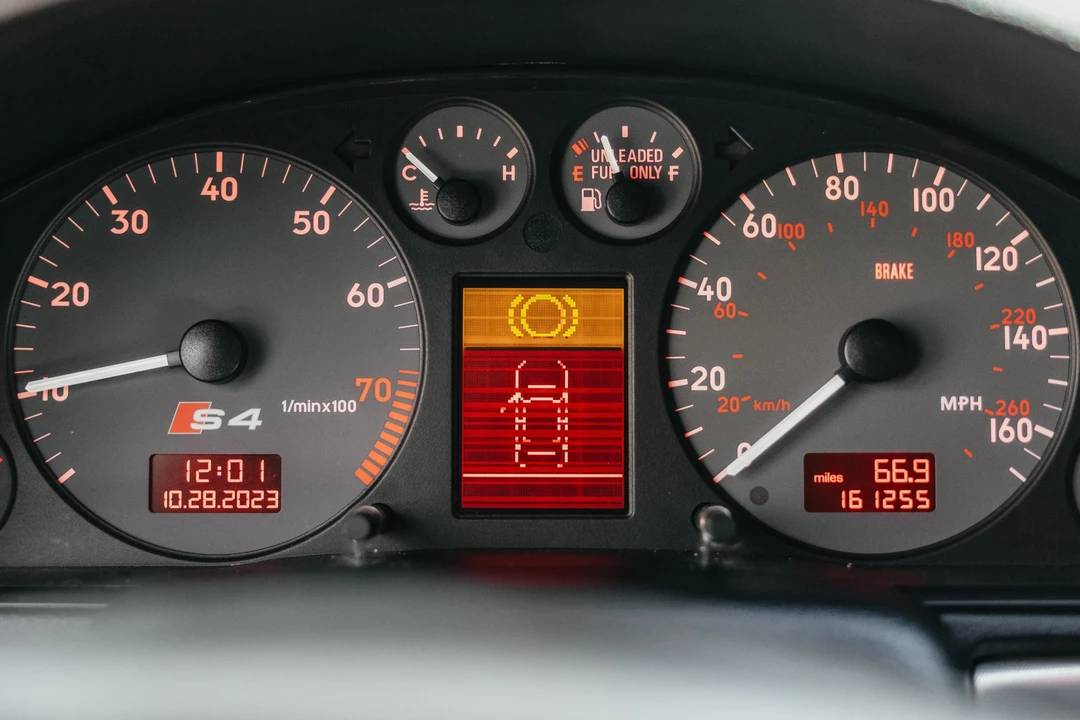 2001 Audi B5 S4 - Image 25 of 31