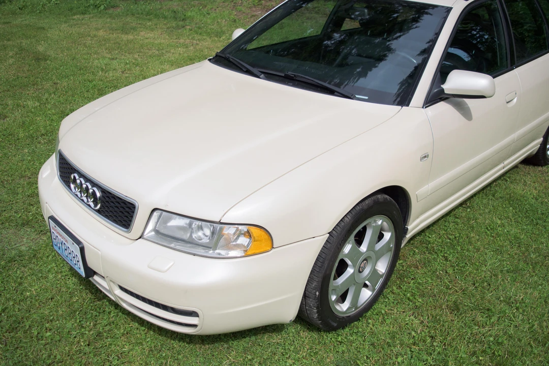 2001 Audi B5 S4 - Image 16 of 31