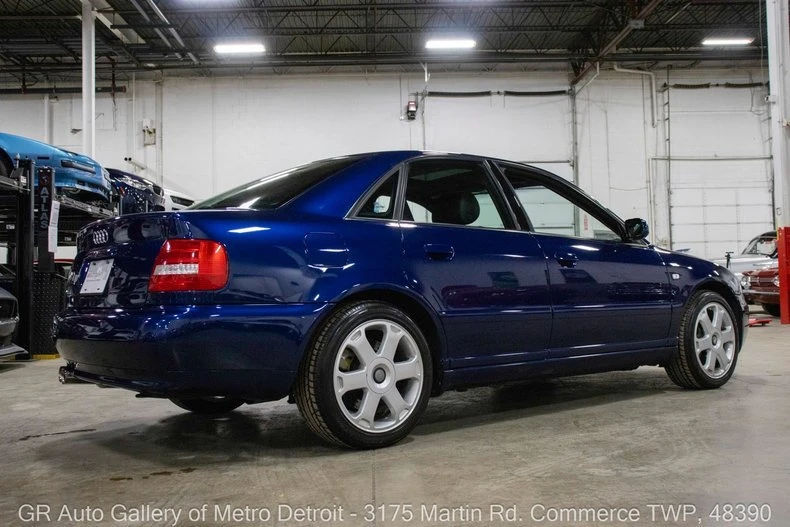 2001 Audi B5 S4 - Image 8 of 20