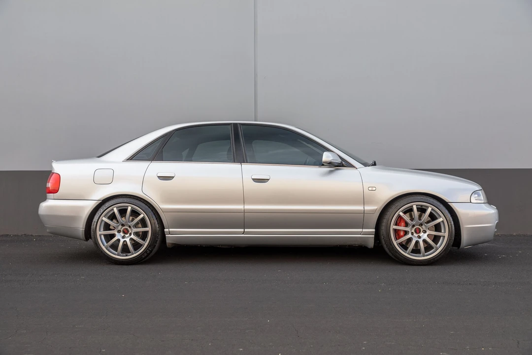 2001 Audi B5 S4 - Image 6 of 23