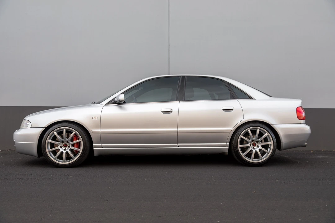 2001 Audi B5 S4 - Image 2 of 23
