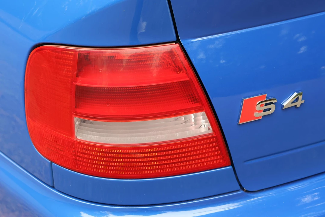 2001 Audi B5 S4 - Image 17 of 31