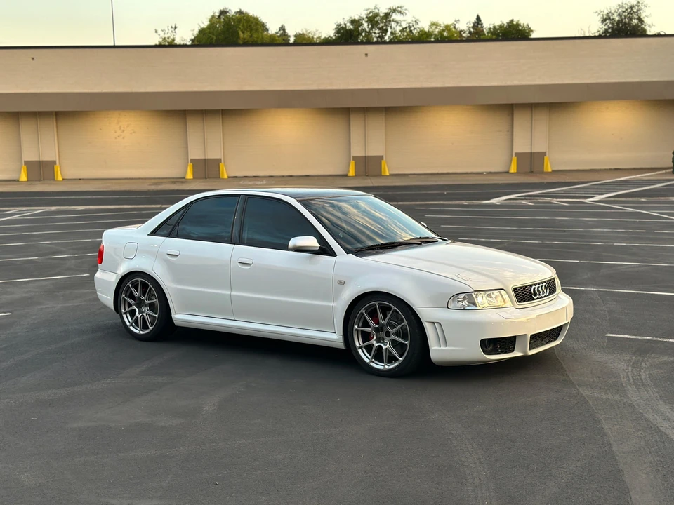 2001 Audi B5 S4 - Image 19 of 30