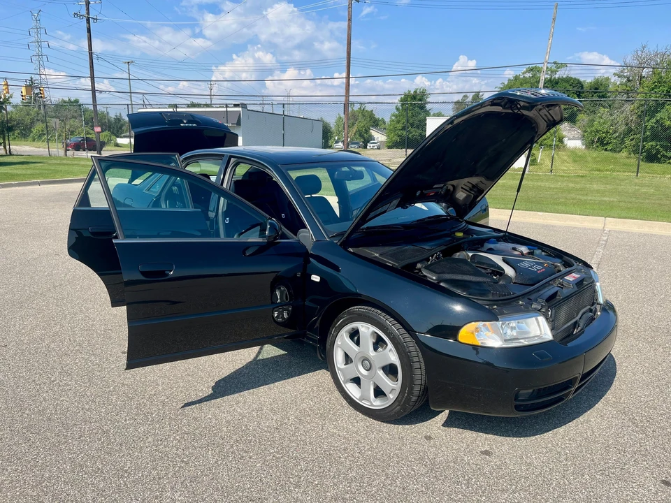2001 Audi B5 S4 - Image 14 of 31