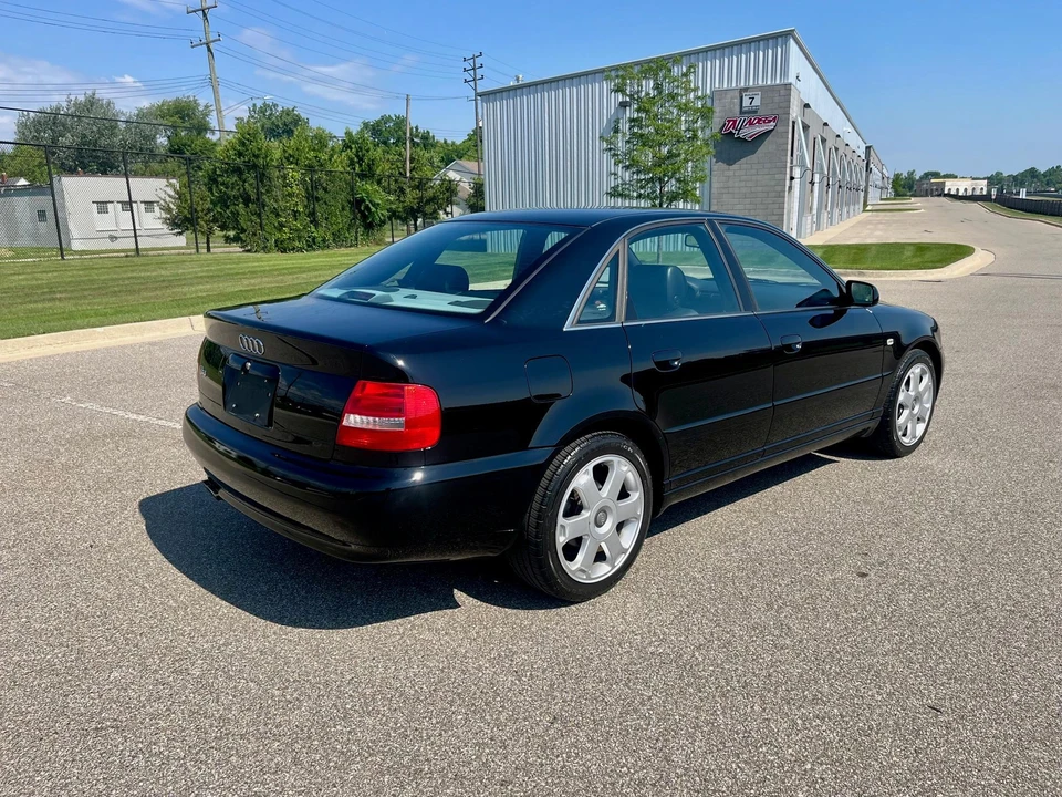 2001 Audi B5 S4 - Image 11 of 31