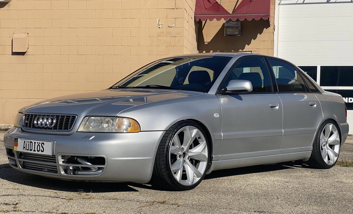 2001 Audi B5 S4 - Image 8 of 31