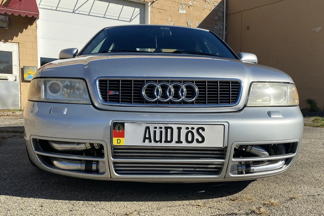2001 Audi B5 S4 - Image 2 of 31