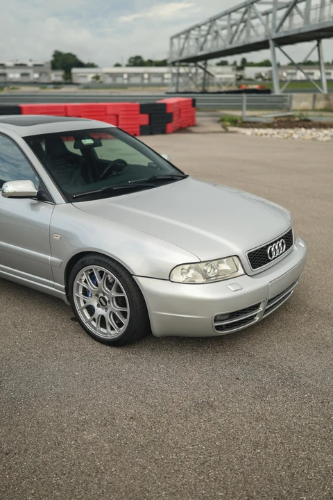 2001 Audi B5 S4 - Image 19 of 31