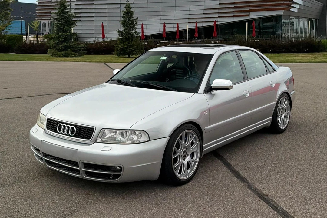2001 Audi B5 S4 - Image 9 of 31