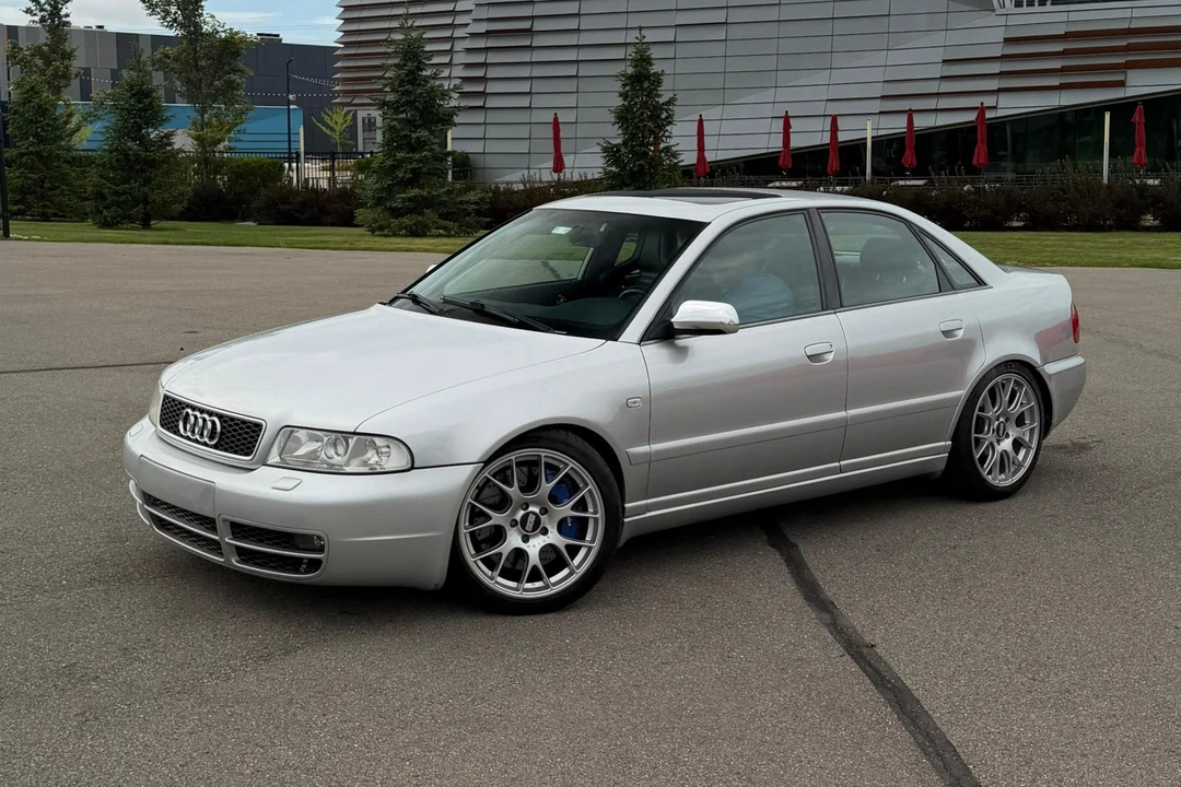 2001 Audi B5 S4 - Image 10 of 31