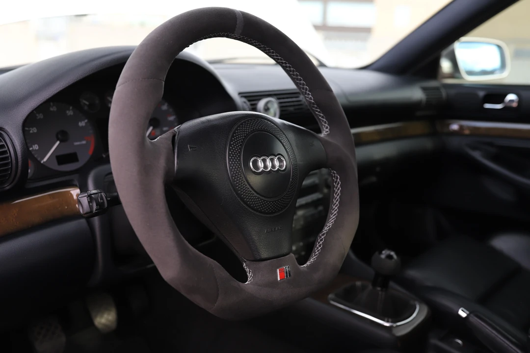 2001 Audi B5 S4 - Image 8 of 8