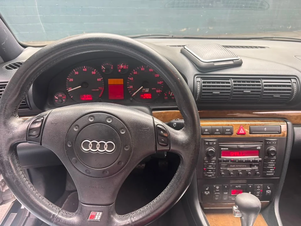 2001 Audi B5 S4 - Image 8 of 11