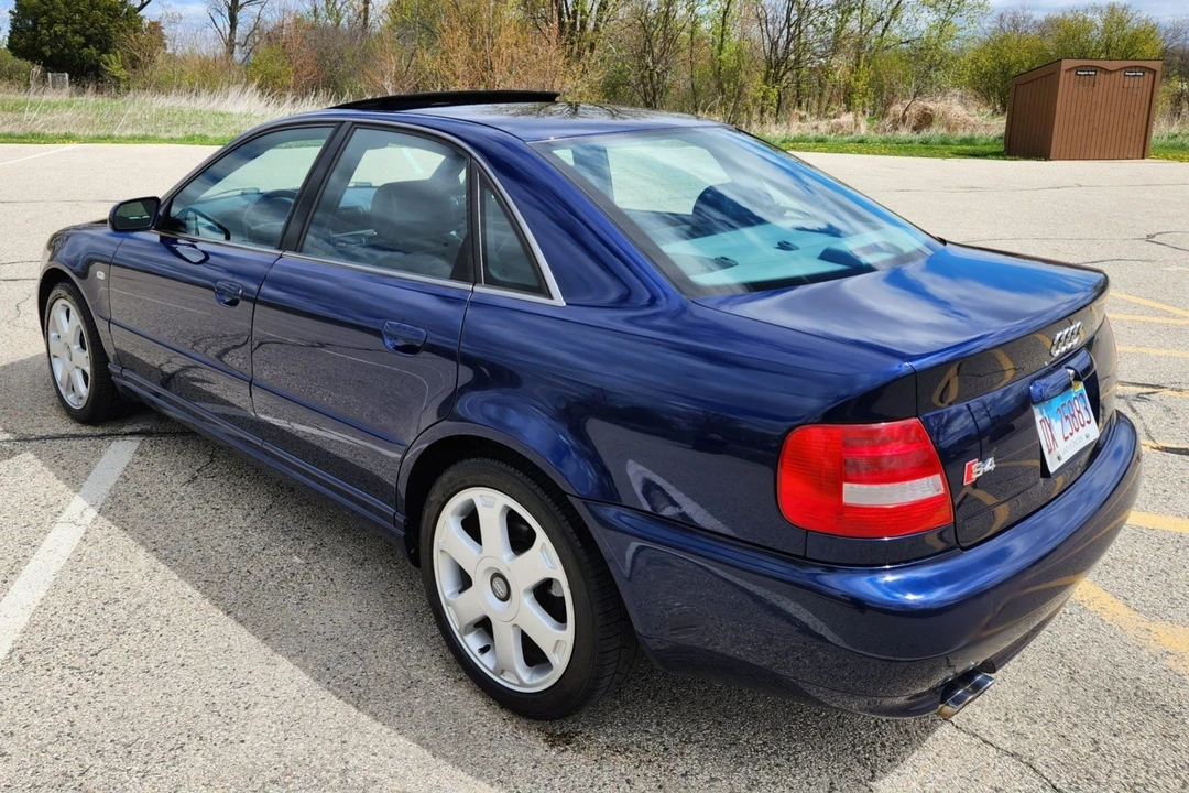 2001 Audi B5 S4 - Image 9 of 31