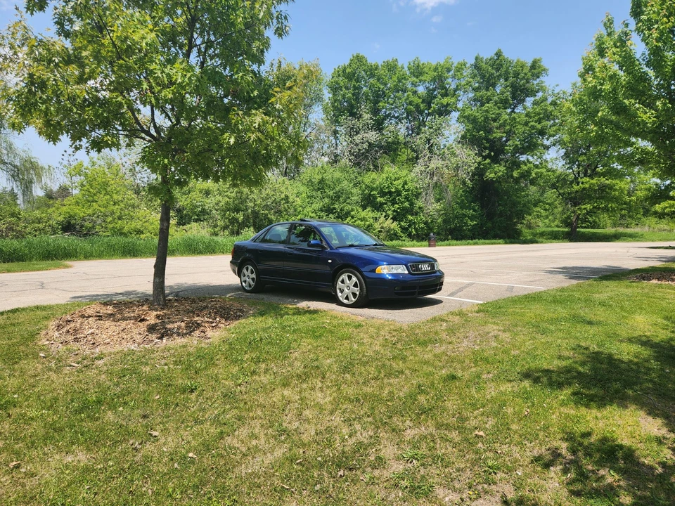 2001 Audi B5 S4 - Image 17 of 31