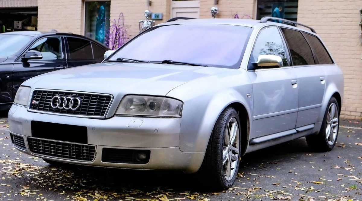 2001 Audi C5 S6 - Image 2 of 30