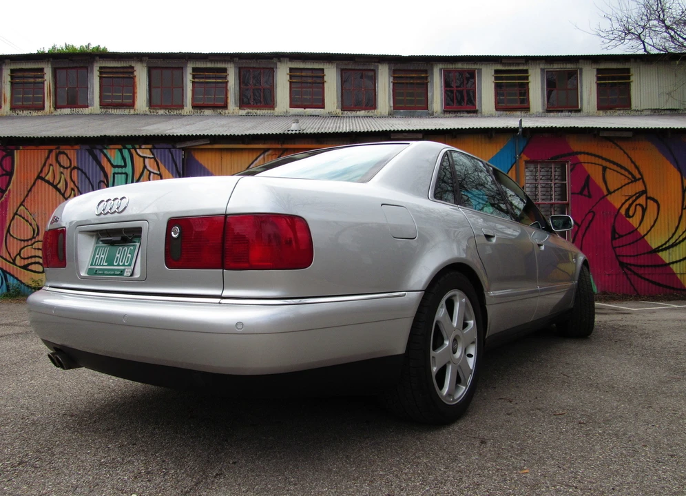 2001 Audi D2 S8 - Image 13 of 31