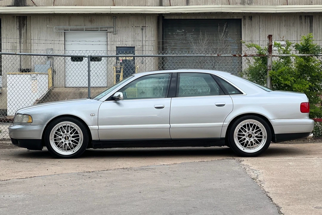 2001 Audi D2 S8 - Image 4 of 31