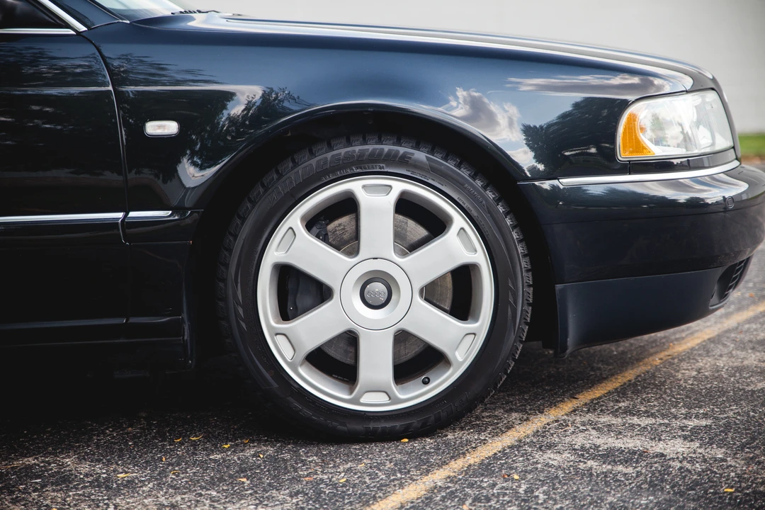 2001 Audi D2 S8 - Image 9 of 31