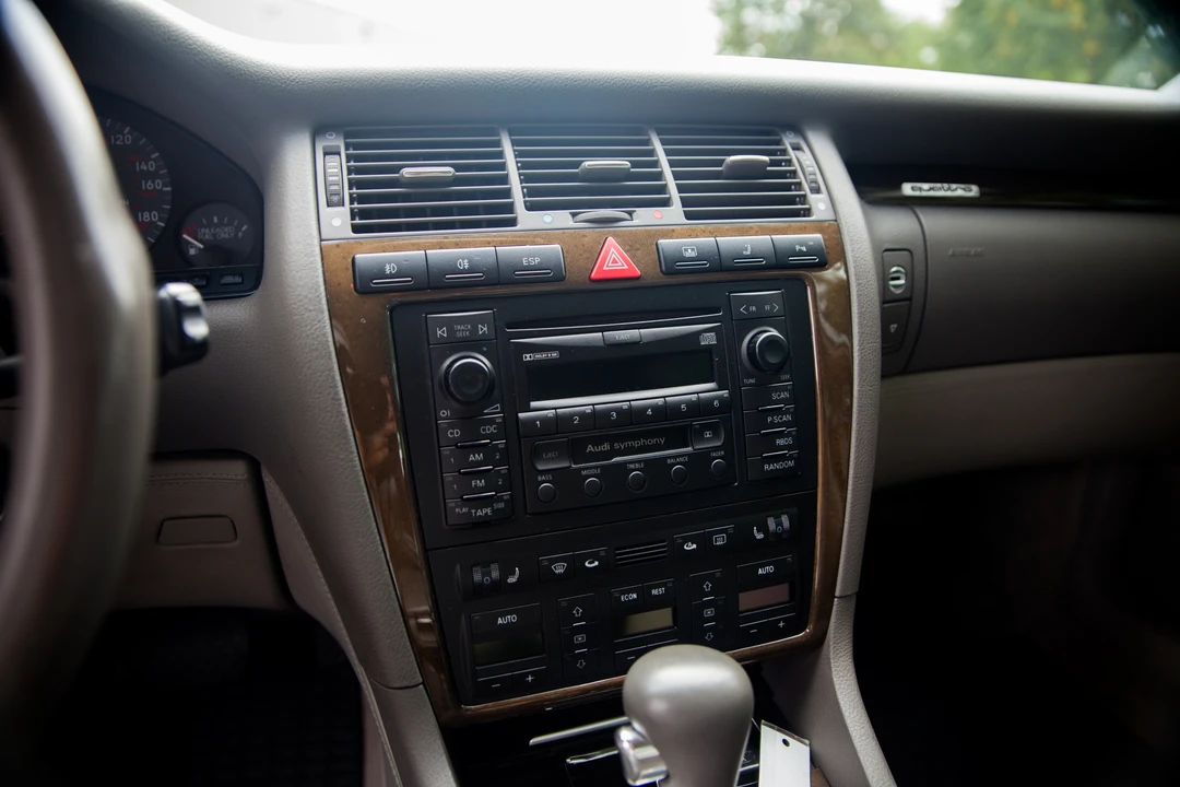 2001 Audi D2 S8 - Image 29 of 31