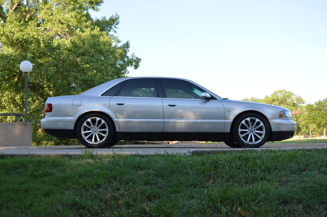 2001 Audi D2 S8 - Image 16 of 31