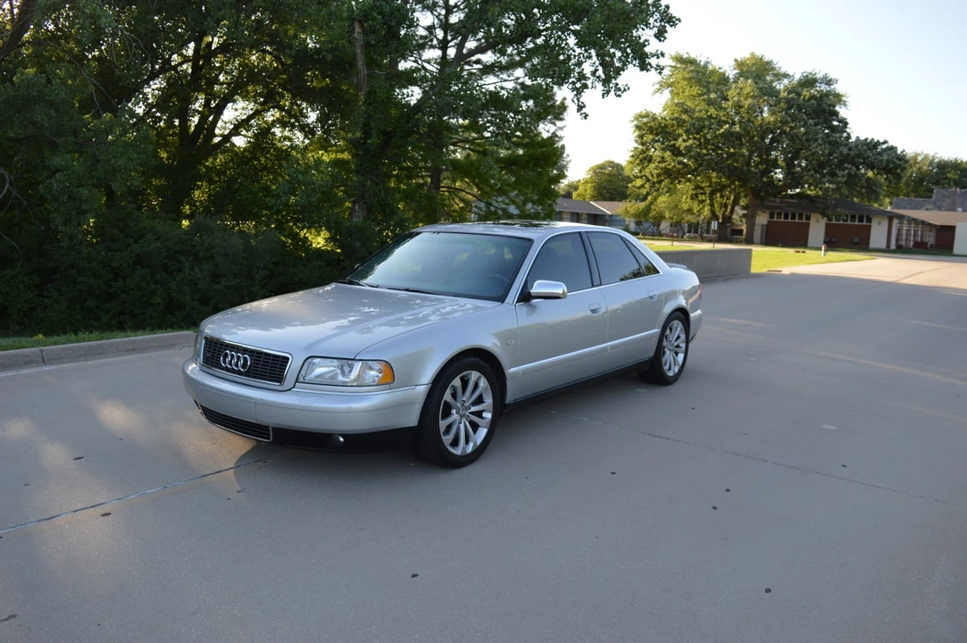 2001 Audi D2 S8 - Image 9 of 31
