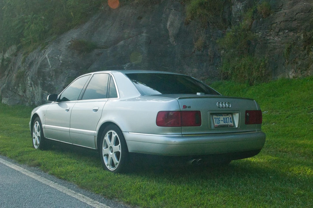 2001 Audi D2 S8 - Image 12 of 31