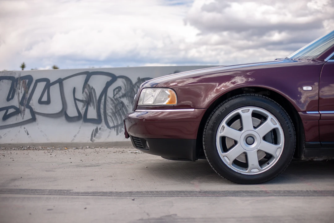 2001 Audi D2 S8 - Image 14 of 31