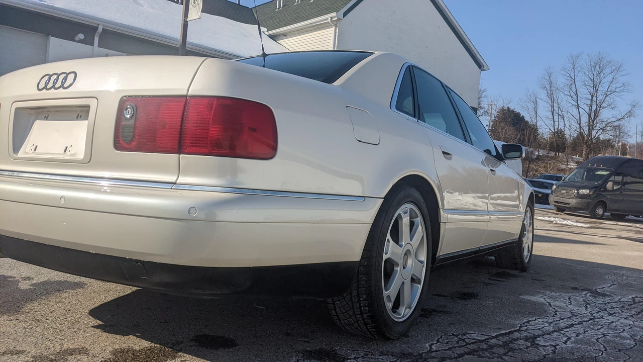 2001 Audi D2 S8 - Image 26 of 31