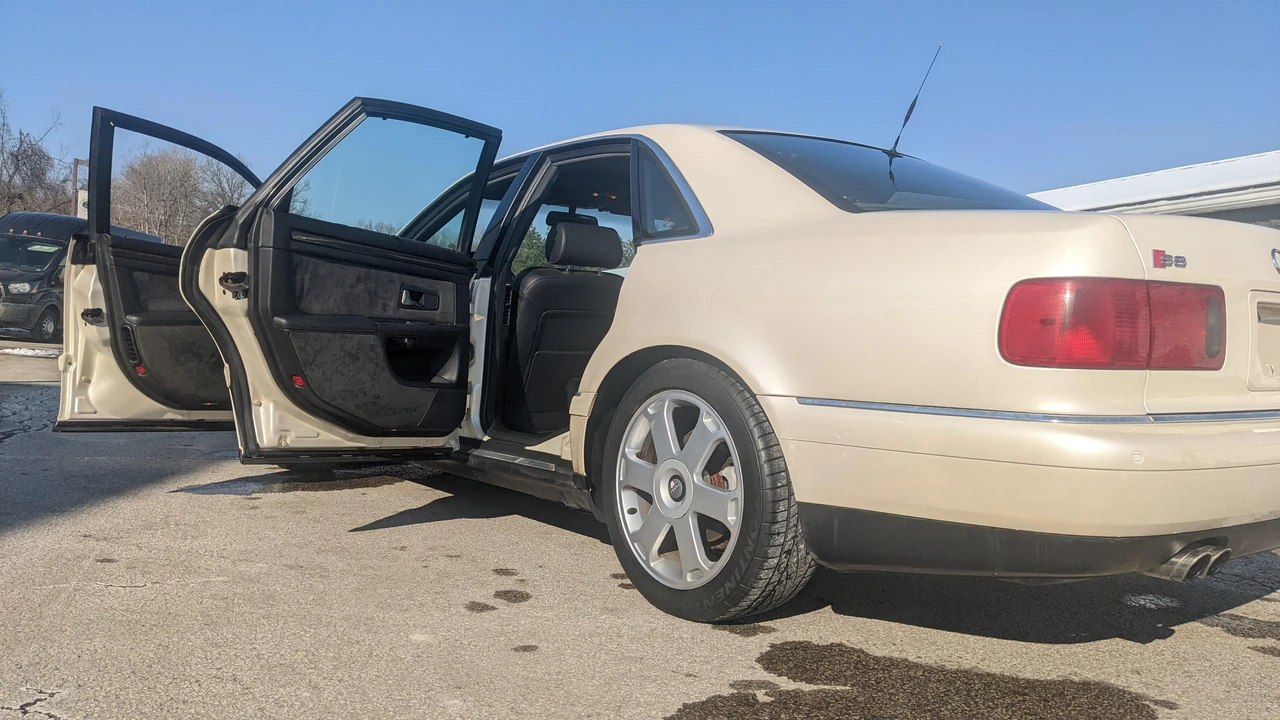 2001 Audi D2 S8 - Image 18 of 31